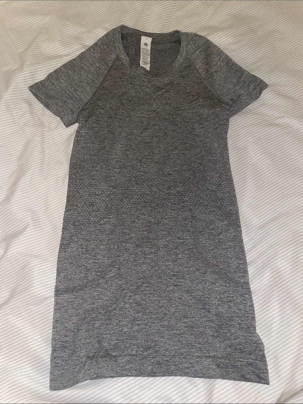 lululemon athletica  Gray Short Sleeve Top- swiftly tech full length